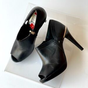 Alfani Womens Black Bootie Pumps heels Black Leather Platform heels boots, 7M